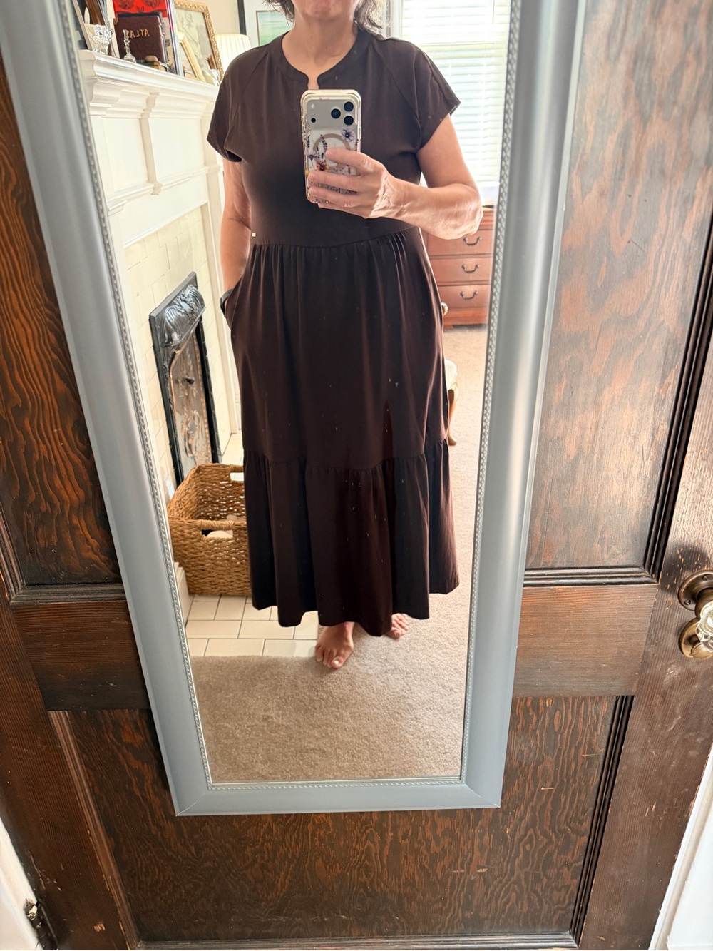 DKNY Brown Short-Sleeve Tiered Maxi Dress Medium/Large